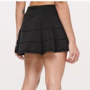 Lululemon Tennis skirt Black size 2 tall